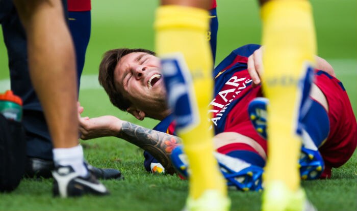 Lionel Messi Suffers Knee Injury During Barcelona’s Win Against Las ...