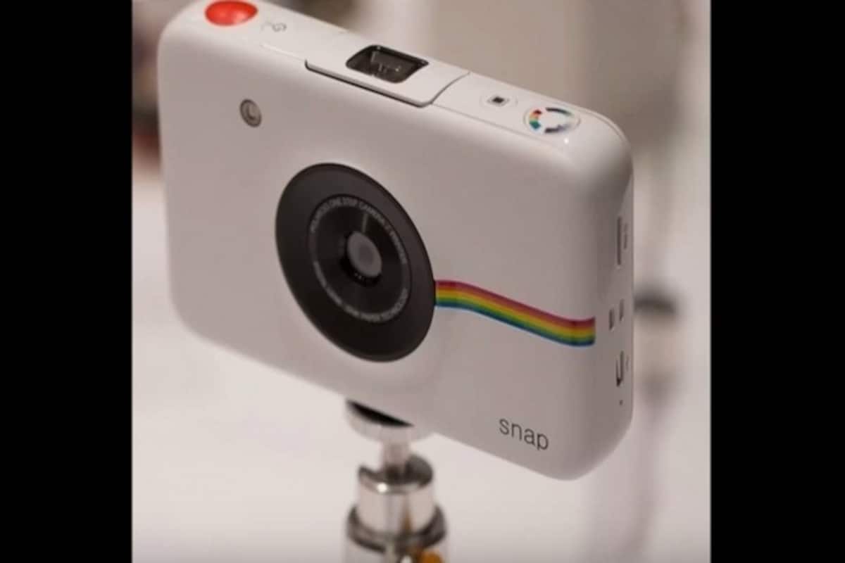 Polaroid Snap camera: Prints your digital pictures without ink