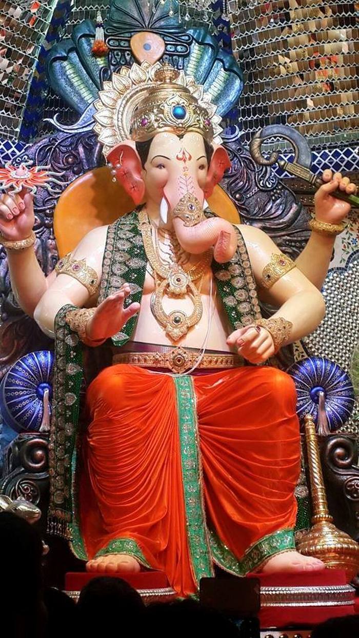 Ganesh Festival: Lalbaugcha Raja 2015 first look pictures of ...