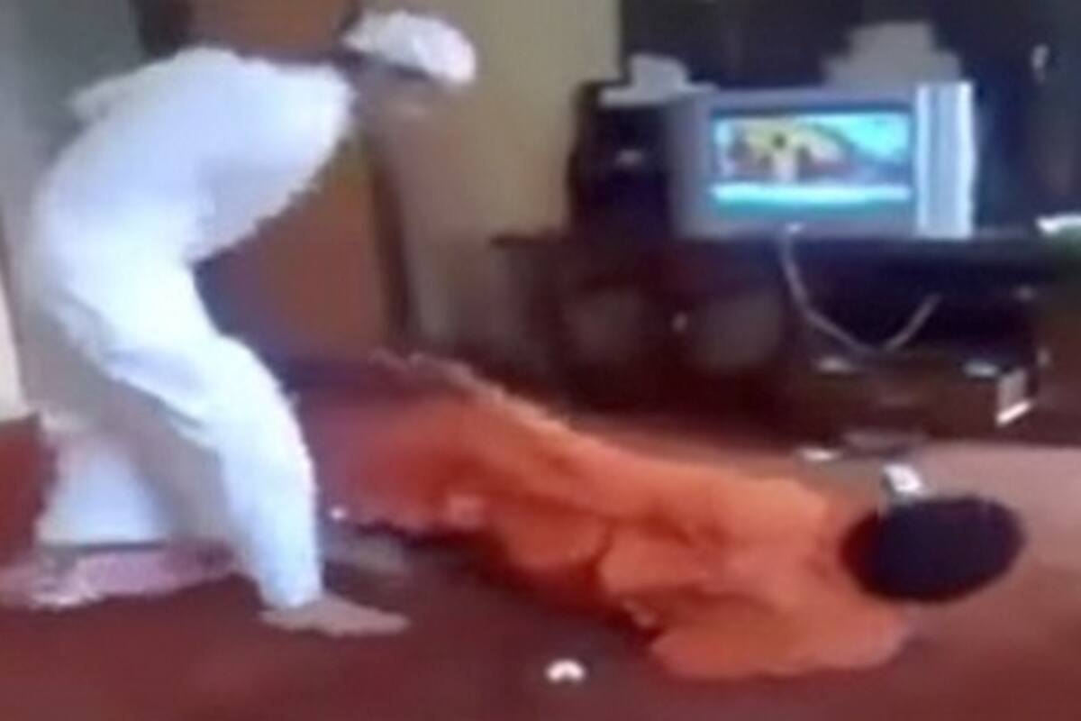 After Saudi diplomat rape case, now Saudi engineer brutally beats up Indian  worker in Mecca (Video) | India.com