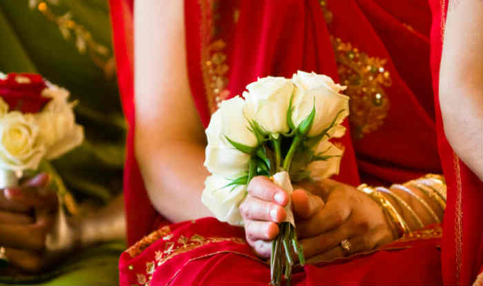 Woman Threatens to Elope After Parents Said they Can Spend Only Rs 14 Lakhs For Her Wedding