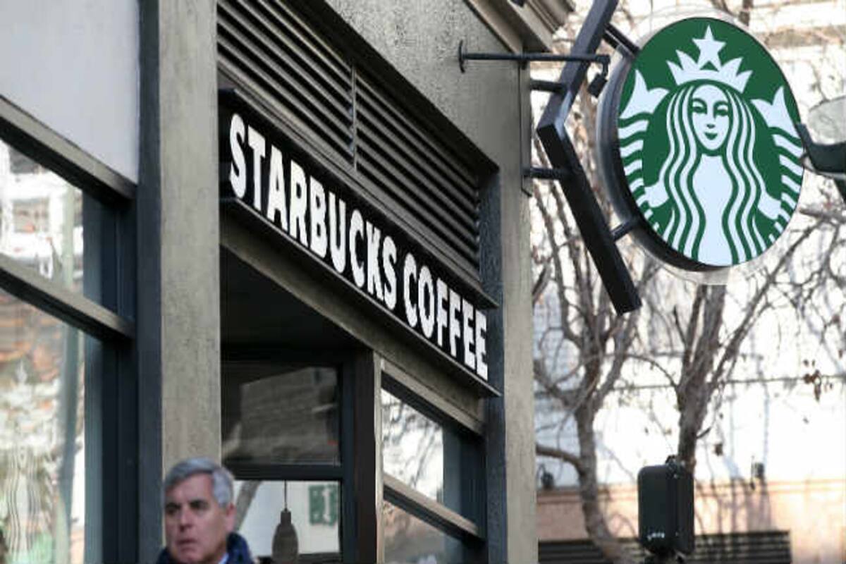 Starbucks To Start Delivery On Empire State Building In New York India Com