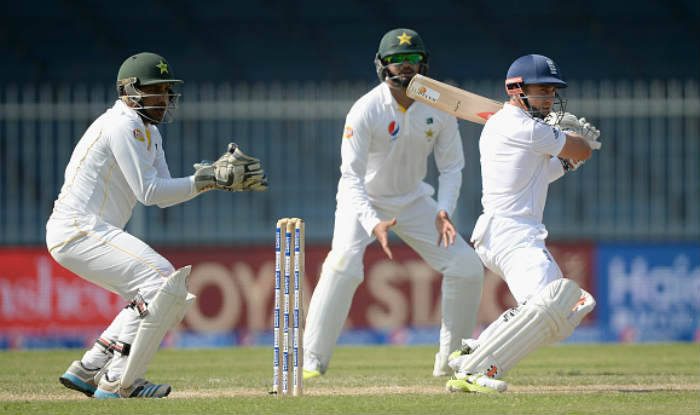 Pakistan vs England 3rd Test 2015 Live Score and Ball by Ball Commentary of PAK vs ENG Day 3 India
