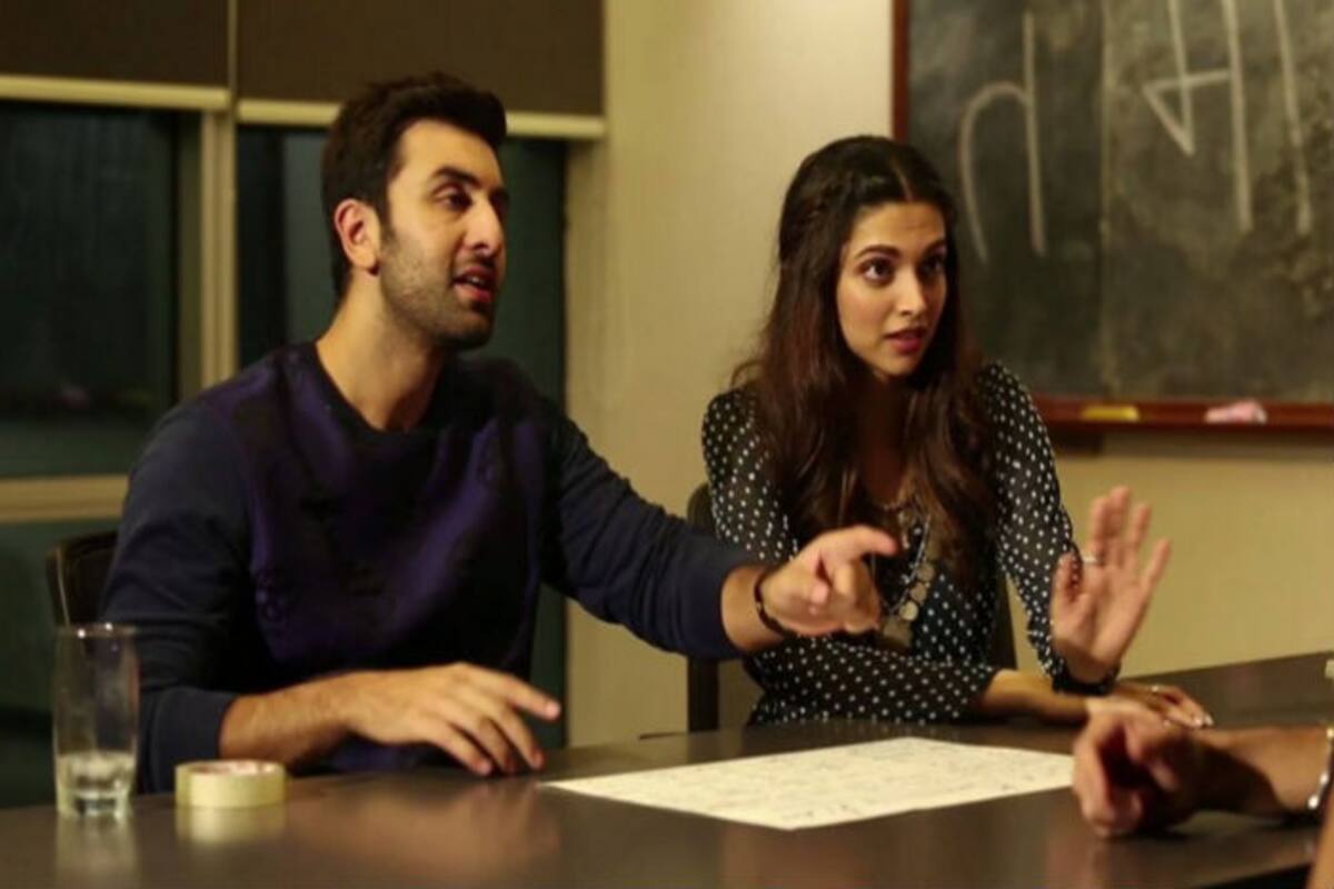 Ranbir Kapoor And Deepika Padukone Starrer Tamasha Has A Happy Ending Imtiaz Ali India Com Yardımına, o sırada onun bu zor durumunu gören ved yetişir. ranbir kapoor and deepika padukone