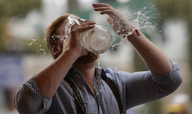 New Year 2016: Top 5 top ways to combat hangover after New Year celebrations