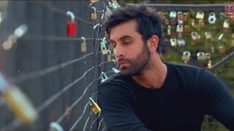13 Bollywood Songs for Your Ultimate, Feel-Good, Non-Romantic Valentine's Day Playlist 13 Bollywood Songs for Your Ultimate, Feel-Good, Non-Romantic Valentine's Day Playlist