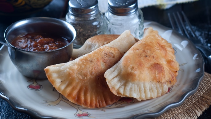 A Journey Through the World of Samosas: From Humble Origins to Culinary Mastery