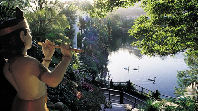 lake shrine