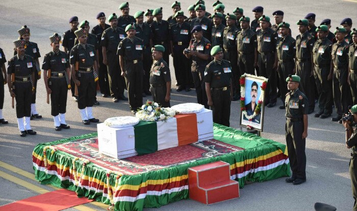 Siachen avalanche: Deceased jawan laid to rest | India.com