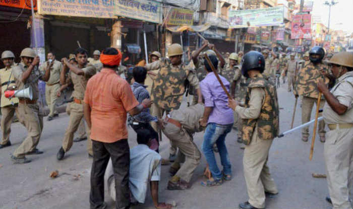Jat stir: army called in, mob on rampage in rohtak