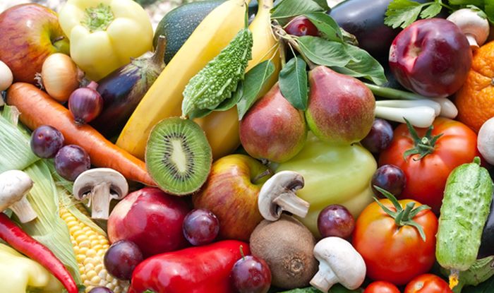 World Cancer Day 2020: कैंसर से बचना है तो इन फल-सब्जियों को खाएं, होगा ये असर