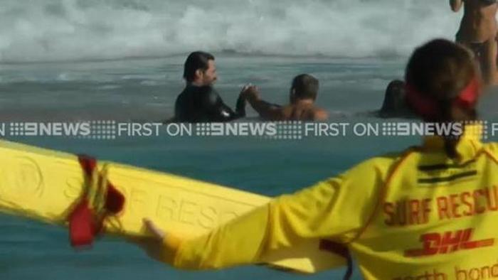 hughjackmanbondirescue - Photo courtesy of 9 News