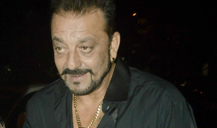 Sanjay Dutt enjoys autorickshaw ride! (See Pictures) | India.com