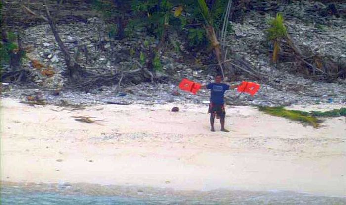 Three Men Stranded On Island Write Help On Sand Get Spotted By A Navy