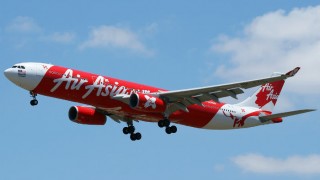 AirAsia offer Rs 999: Carrier slashes ticket prices in 7-day sale; check out details | अवघ्या ९९९ रूपयांत करा हवाई प्रवास, एअर एशियाची खास ऑफर AirAsia offer Rs 999: Carrier slashes ticket prices in 7-day sale; check out details | अवघ्या ९९९ रूपयांत करा हवाई प्रवास, एअर एशियाची खास ऑफर