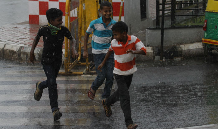 Rain brings some respite from heat wave in coastal Andhra Pradesh ...