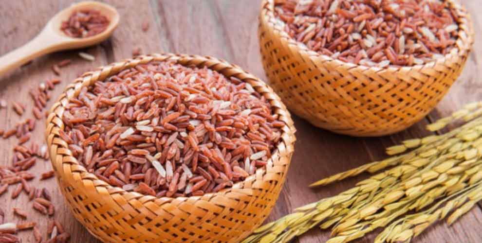 Brown Rice In Hindi Benefits Of Brown Rice: सिर्फ फिगर मैंटेन ही नहीं करता ब्राउन राइस, ये ...