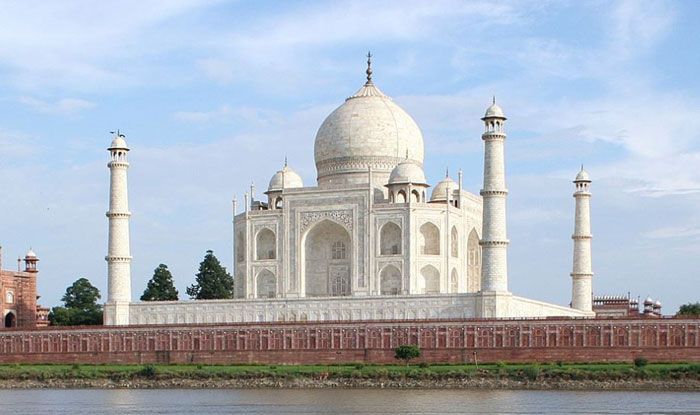 international flights, Taj Mahal, Agra,