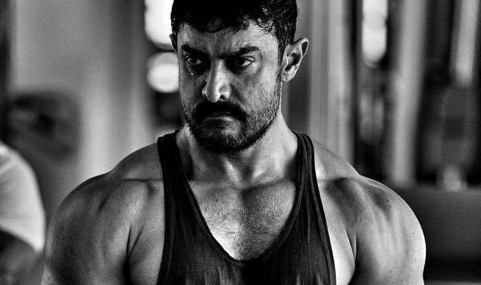 700px x 415px - Dangal: Aamir Khan shares sexy first look of his avatar as young Mahavir  Singh Phogat! (View pic) | India.com