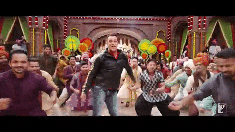 Did Salman Khan just copy Sunny Deol's signature dance step in Baby Ko Bass Pasand Hai? | India.com