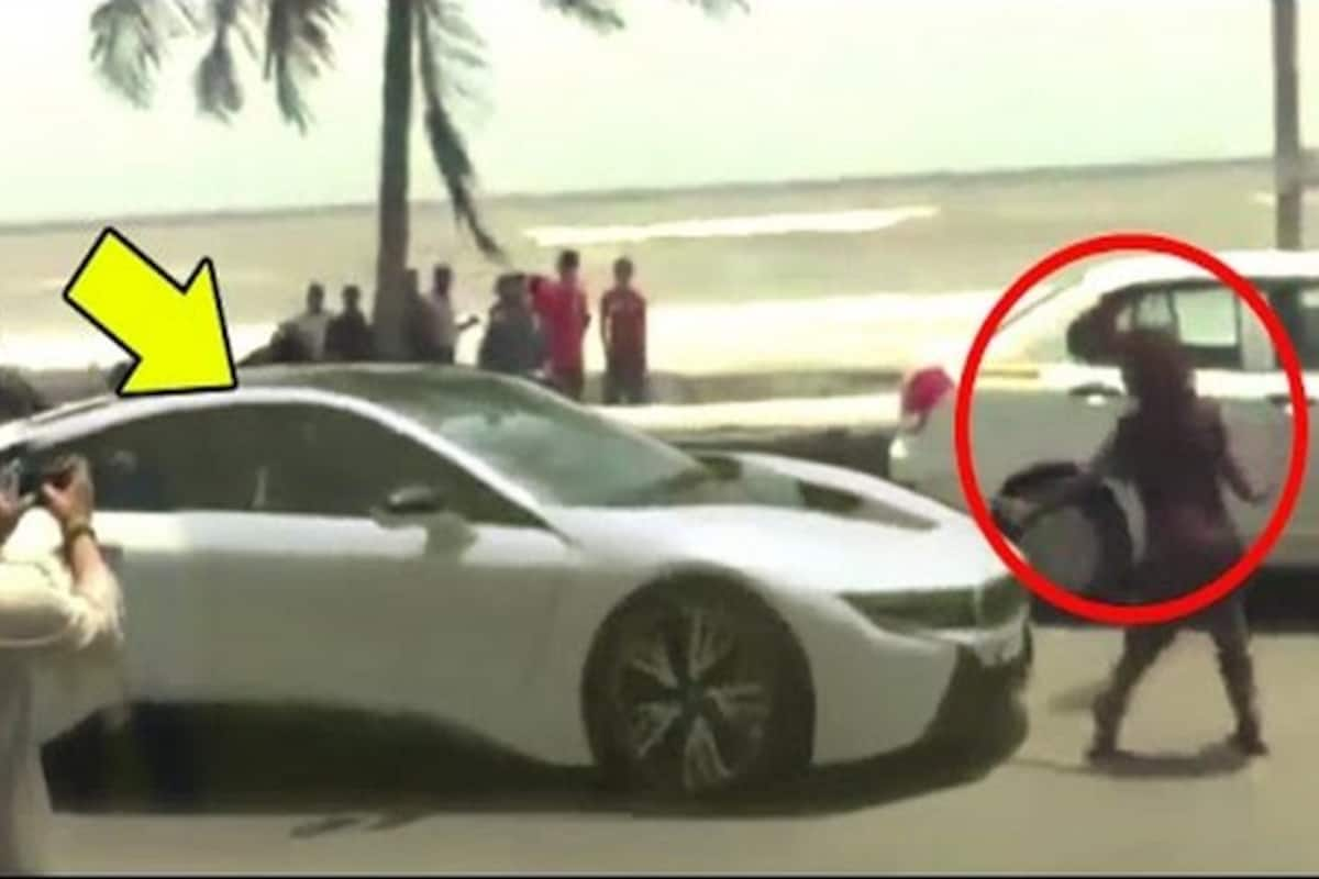 Spotted Shah Rukh Khan Attacked While Driving New Bmw I8 In Bandra Watch Video India Com