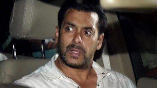 Sapna Bhavnani told Salman Khan is monkey | जानिए इंडस्ट्री में किसने की सलमान खान की बेइज्जती और दी जमकर गालियां Sapna Bhavnani told Salman Khan is monkey | जानिए इंडस्ट्री में किसने की सलमान खान की बेइज्जती और दी जमकर गालियां