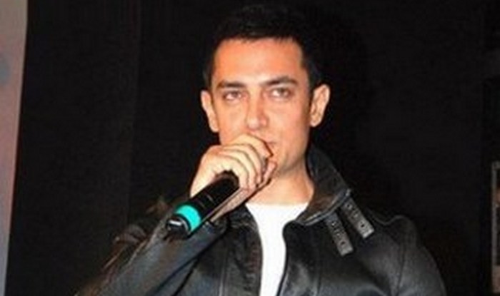 Aamir Khan turns rapper for Dangal, after singing Aati Kya 