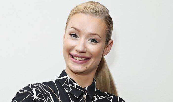 Iggy Azalea Credits Plastic Surgeon For Her Fabulous Boobs