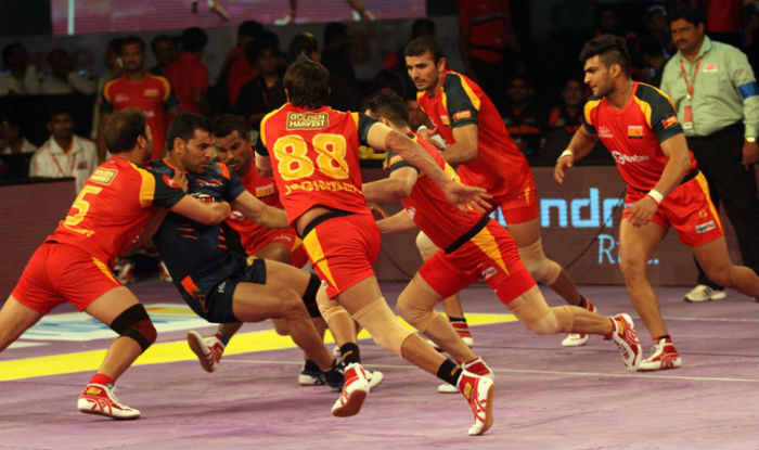 Bengaluru bulls vs jaipur pink panthers, live streaming, match 31, pro kabaddi 2016: pkl 4, live telecast of bengaluru bulls vs jaipur pink panthers of pkl season 4 match