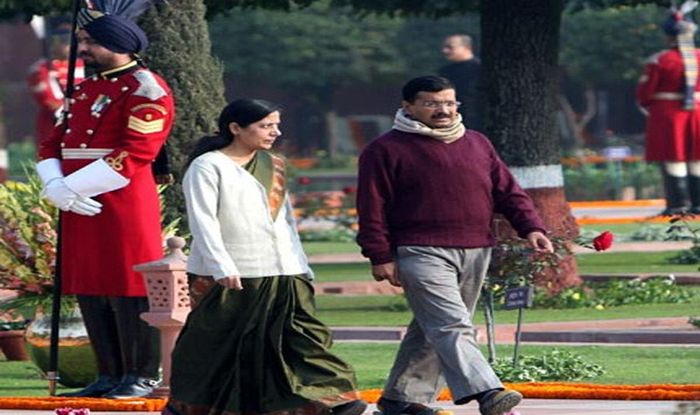 Arvind Kejriwal S Wife Sunita Takes Voluntary Retirement