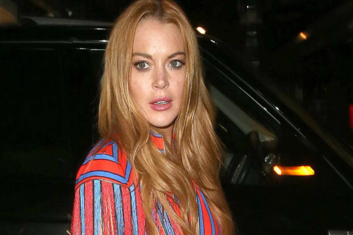 Lindsay Lohan apparently had a boyfriend, but they've now split