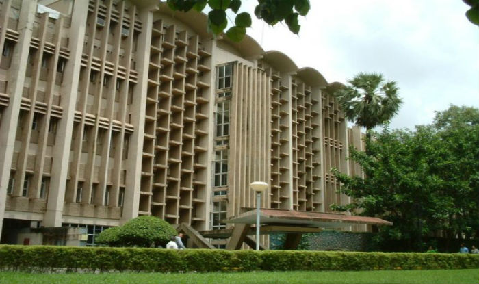 Iit-bombay Bans 9 Startups For Revoking, Delaying Placement Offers 