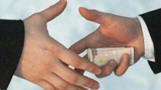 3 NIA Officers Transferred For Demanding Bribe in Terror Case, Face Departmental Probe 3 NIA Officers Transferred For Demanding Bribe in Terror Case, Face Departmental Probe
