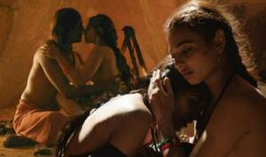 Leaked Intimate Scenes Of Radhika Apte's Parched Being Sold As ...