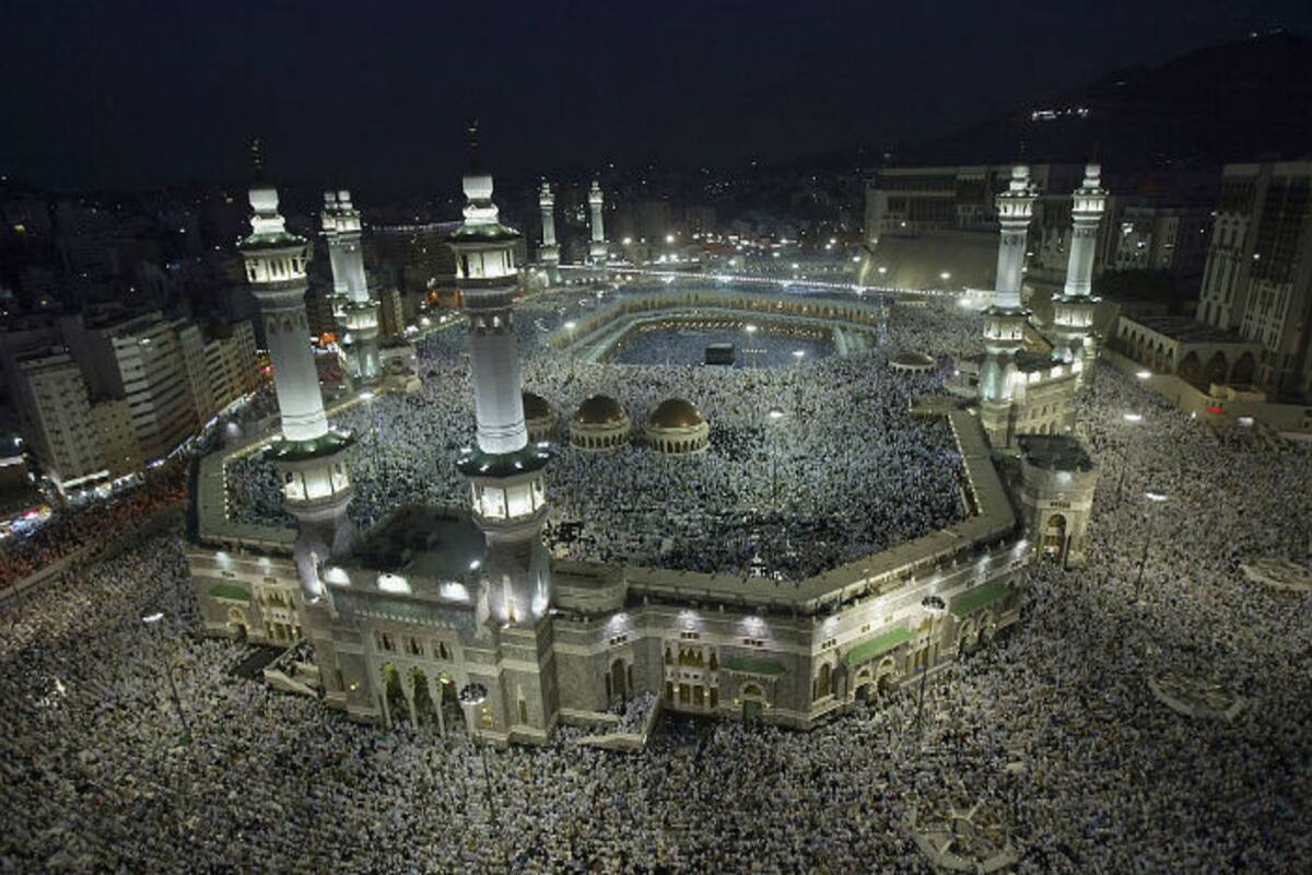 Qatari Citizens Barred From Entering Masjid Al Haram In Mecca Report India Com