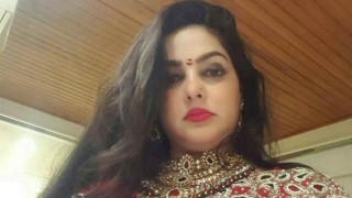 Mamta Kulkarni escaped to Dubai after Vicky Goswami was nabbed | अभिनेत्री ममता कुलकर्णी दुबईला पसार Mamta Kulkarni escaped to Dubai after Vicky Goswami was nabbed | अभिनेत्री ममता कुलकर्णी दुबईला पसार