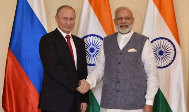 Indo-Russian Summit: Putin to Arrive Today; S-400 Deal to be Inked, Expect Better Cooperation in Defence, Energy, Space Sectors
