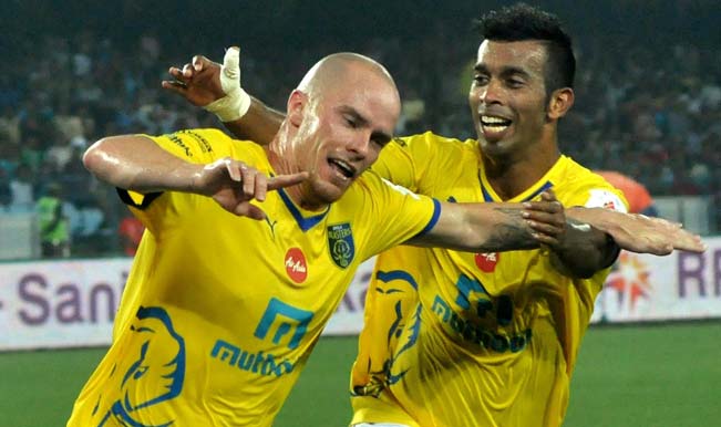 ISL LIVE Score Kerala Blasters FC Vs FC Pune City Cedric Hengbart 