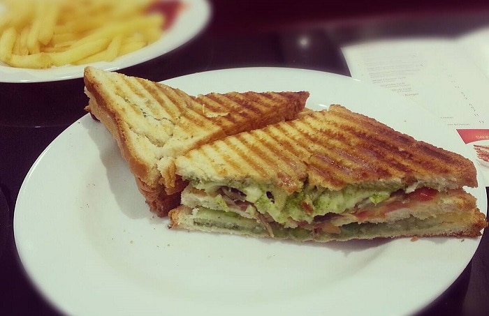 (Veg Grilled Sandwich at Haji Ali Juice Center; Credits: Facebook)