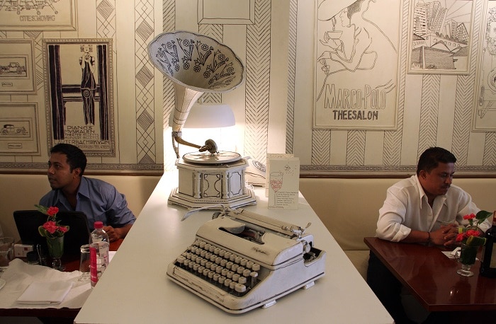 Typewriter part of the decor at Mumbai - Smoke House Deli @ Phoenix Mills (Photo - Chirodeep Chaudhuri)