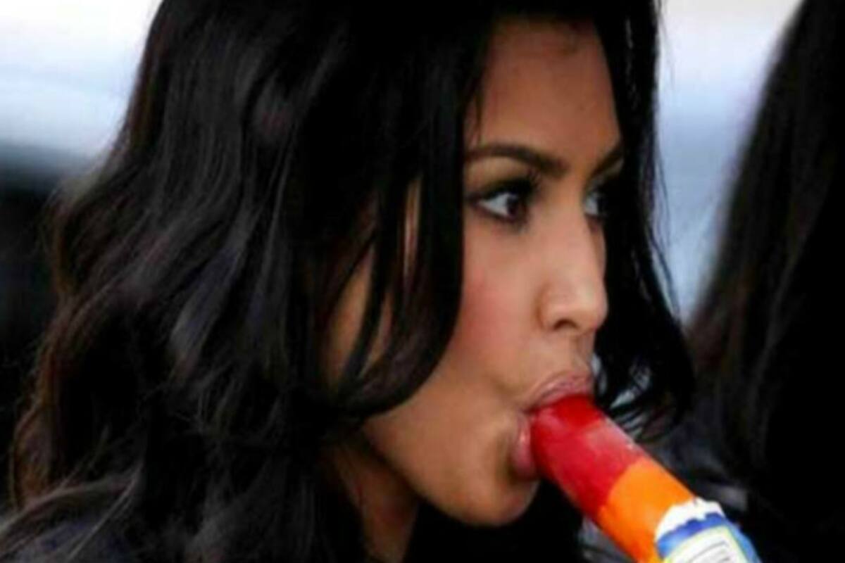 Girls Performing Blowjobs - What do girls think while giving blowjob? 9 sucking thoughts during Oral Sex  are so relatable AF! | India.com