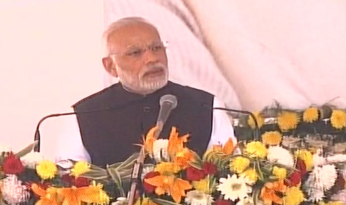 Narendra Modi emphasises on connecting with spirit of Constitution ...