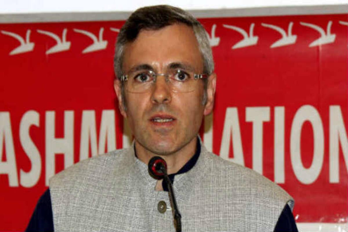 उमर अब द ल ल न म जर क स थ म ल लड क क मदद क ल ए 1 30 ल ख र पए द ए Omar Abdullah Sanctions Funds To Help Woman Detained With Army Major Latest News Updates In Hindi At India Com Hindi