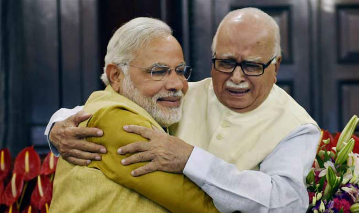 संसद में चल रहे हंगामें को लेकर लोकसभा अध्यक्ष से मिले लालकृष्ण आडवाणी