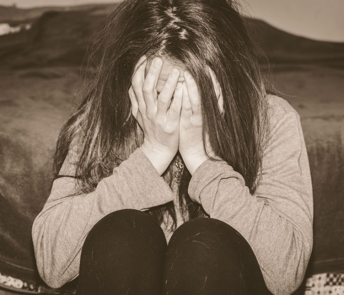 Emotionally destroyed girlfriend