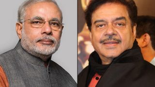 PNB Fraud: BJP MP Shatrughan Sinha targets PM Modi | पीएनबी घोटालाः शत्रुघ्न सिन्हा का तंज- ‘हे प्रधान सेवक, हे प्रधान रक्षक! चौकीदारे वतन’ PNB Fraud: BJP MP Shatrughan Sinha targets PM Modi | पीएनबी घोटालाः शत्रुघ्न सिन्हा का तंज- ‘हे प्रधान सेवक, हे प्रधान रक्षक! चौकीदारे वतन’