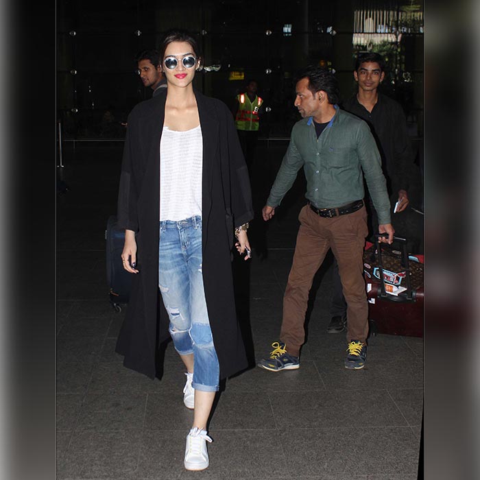 From Deepika to Alia and Kangana, check out the best airport looks of the  week