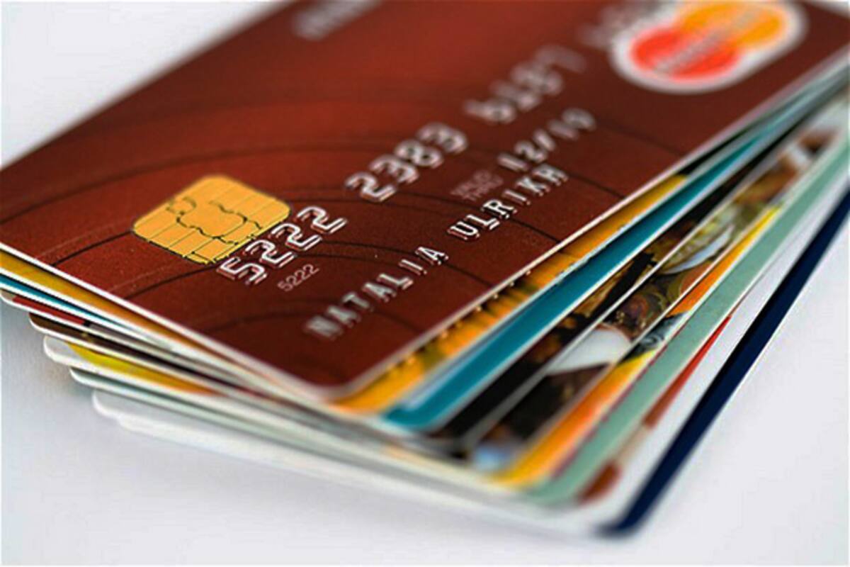 Credit Card Benefits You Can Avail 50 Days Interest Free Period To 30 Discount When Used Wisely India Com Credit Card Benefits You Can Avail 50 Days Interest Free Period To 30 Discount When Used Wisely India Com