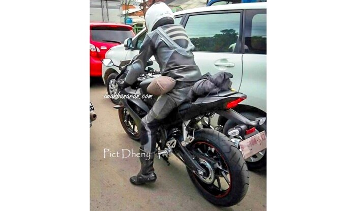 Yamaha R15 V3 0 Images Leaked Features Usd Suspension And Bigger Engine India Com