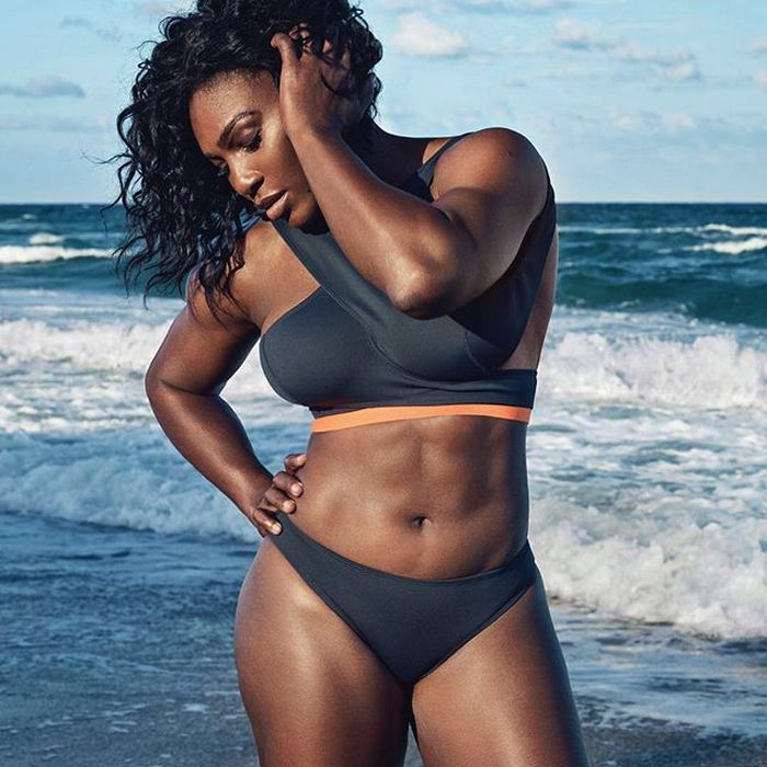 Tennis star Serena Williams shows us how to make sports bra look